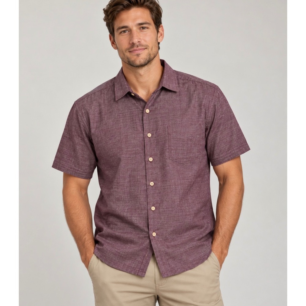 Batik Bay Mens XL Short Sleeve Button Down Shirt Burgundy Easy Care Textured